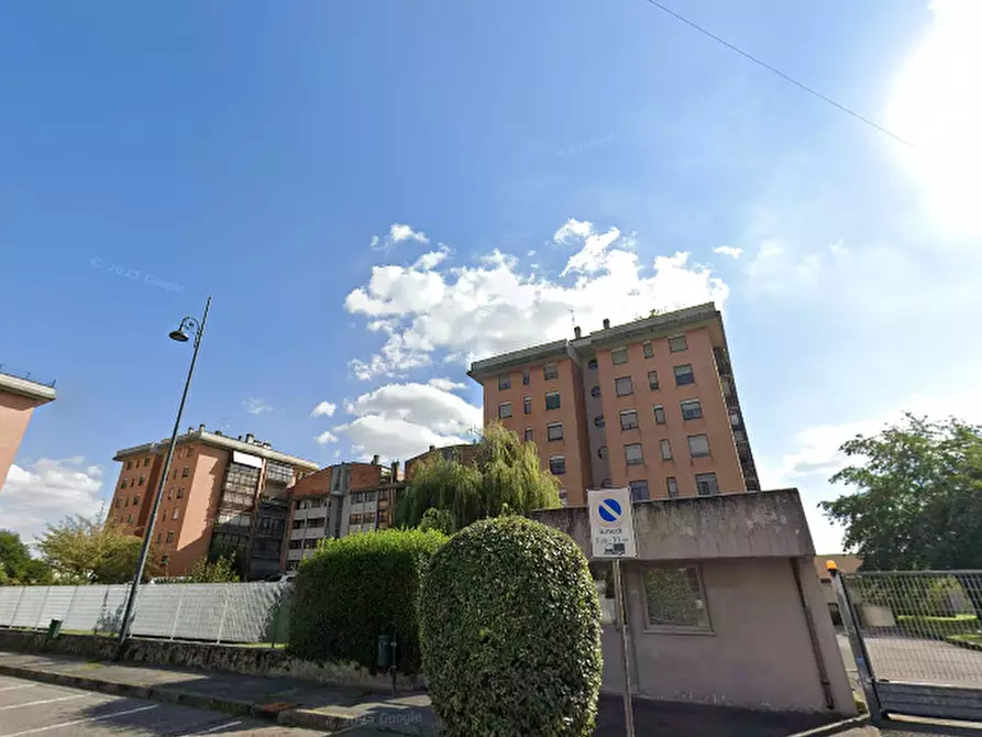 Immagine 10 di Appartamento in vendita  in Via Fausto Coppi a Pieve Emanuele