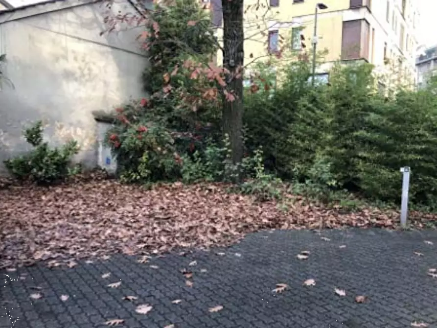 Immagine 6 di Laboratorio in vendita  in Via Giambattista Bodoni a Milano