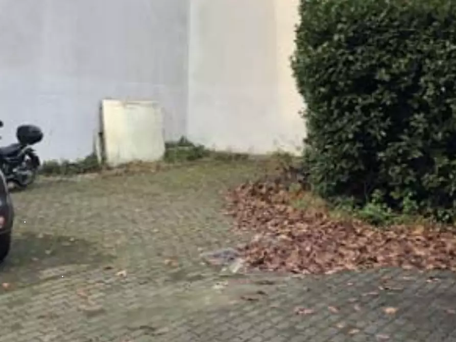 Immagine 7 di Laboratorio in vendita  in Via Giambattista Bodoni a Milano