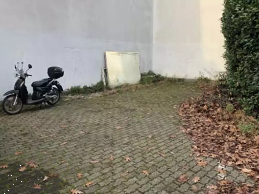 Immagine 8 di Laboratorio in vendita  in Via Giambattista Bodoni a Milano