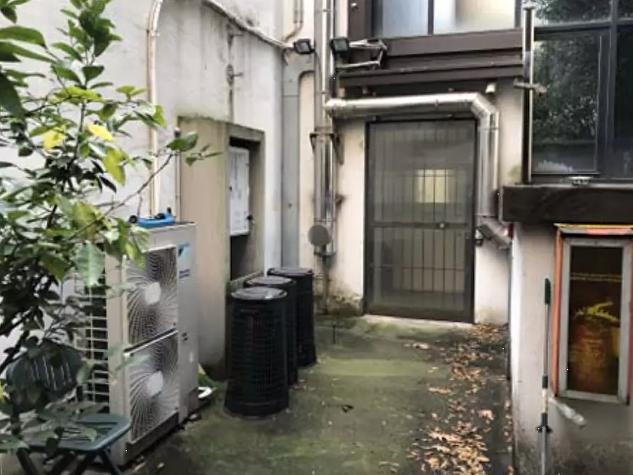 Immagine 12 di Laboratorio in vendita  in Via Giambattista Bodoni a Milano