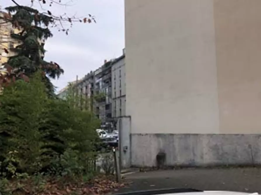 Immagine 15 di Laboratorio in vendita  in Via Giambattista Bodoni a Milano