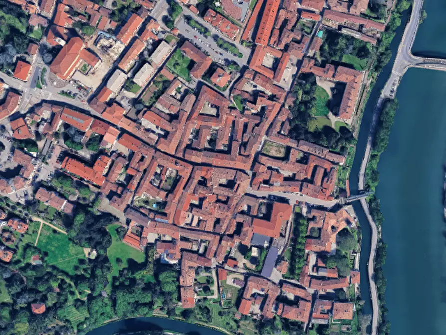 Immagine 10 di Appartamento in vendita  in Via Giacomo Matteotti a Vaprio D'adda