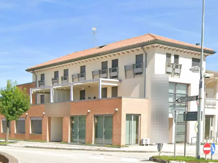 Immagine 8 di Negozio in vendita  in Piazza Abate Michele Colombo a Salgareda