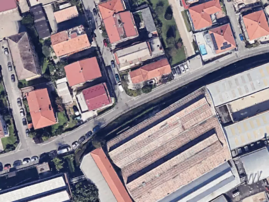 Immagine 10 di Capannone industriale in vendita  in Via Isonzo a Lacchiarella