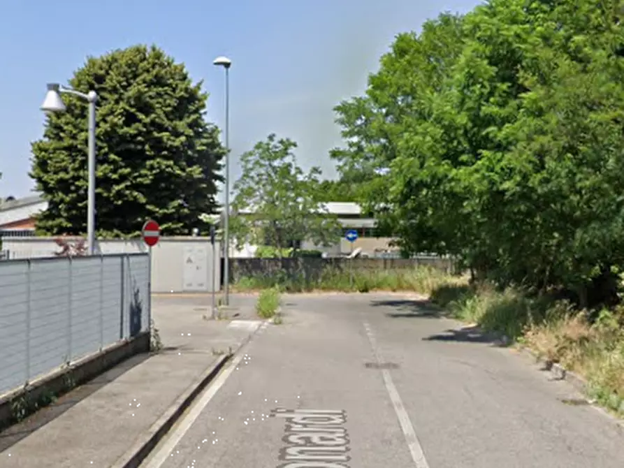 Immagine 3 di Capannone industriale in vendita  in Via Leonardi a Inzago