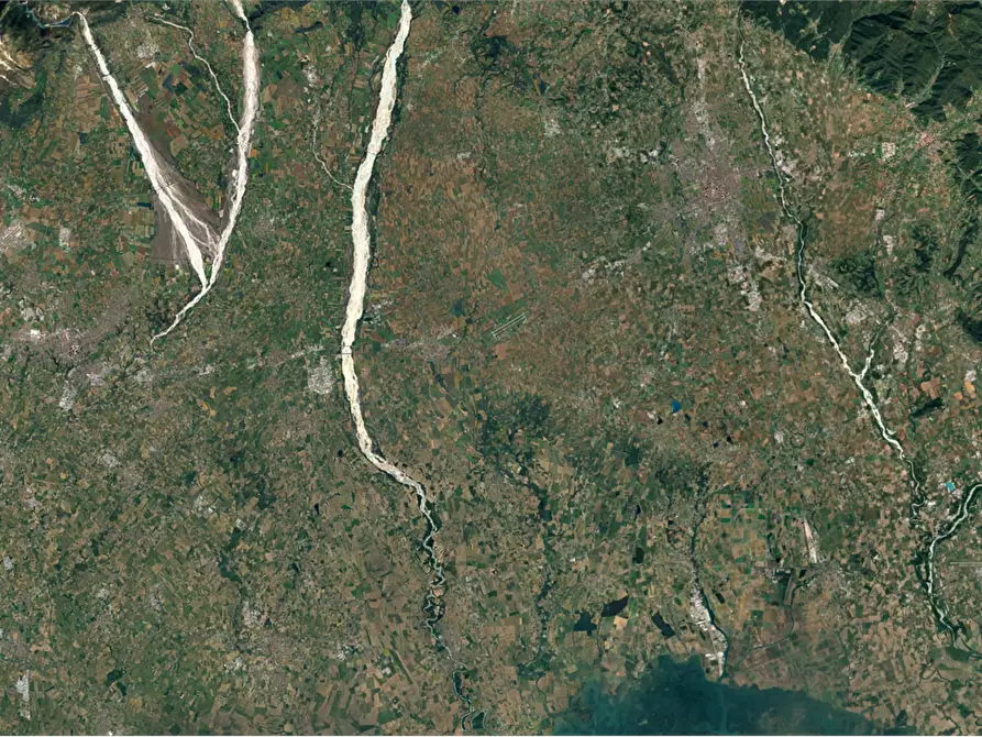 Immagine 6 di Negozio in vendita  in Via Candotti a Codroipo