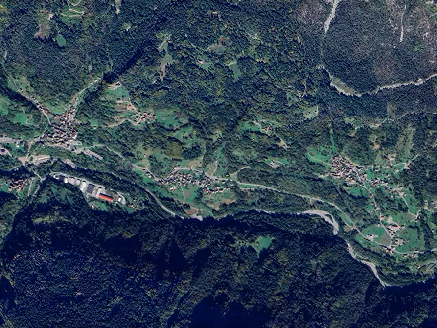 Immagine 2 di Casa indipendente in vendita  in Frazione Prico a Prato Carnico