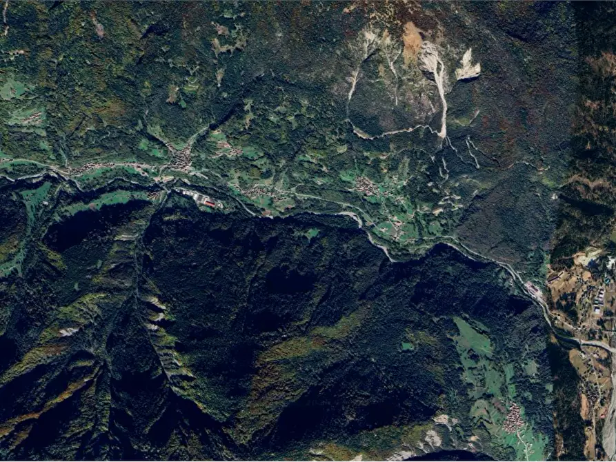 Immagine 9 di Casa indipendente in vendita  in Frazione Prico a Prato Carnico