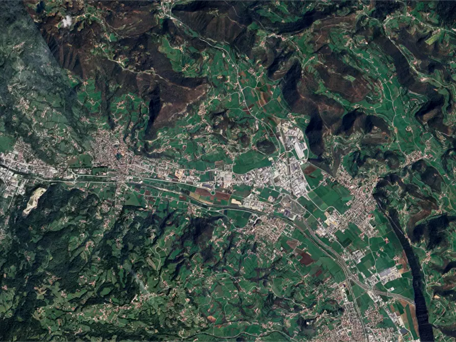 Immagine 3 di Terreno edificabile in vendita  in Via Luigi Albanese  a Cornedo Vicentino