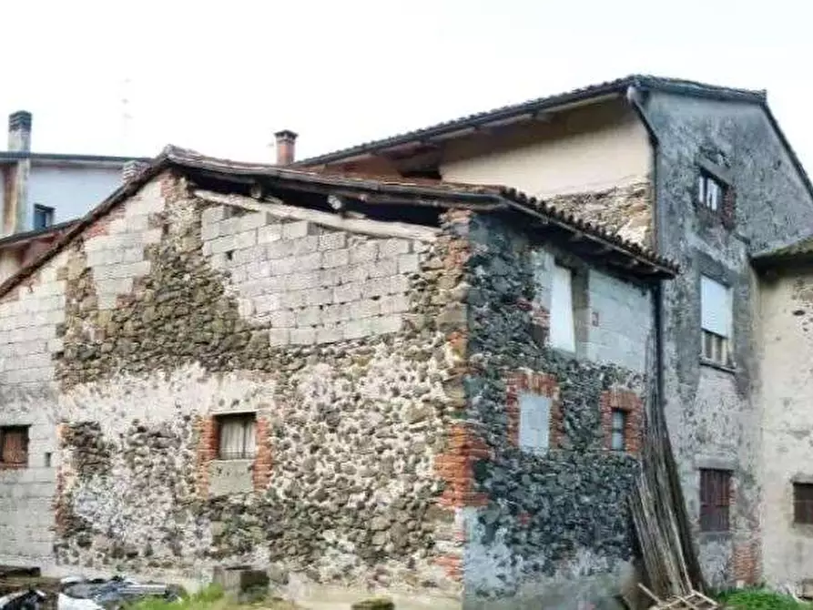 Immagine 2 di Casa indipendente in vendita  in Via Colombare a Fara Vicentino