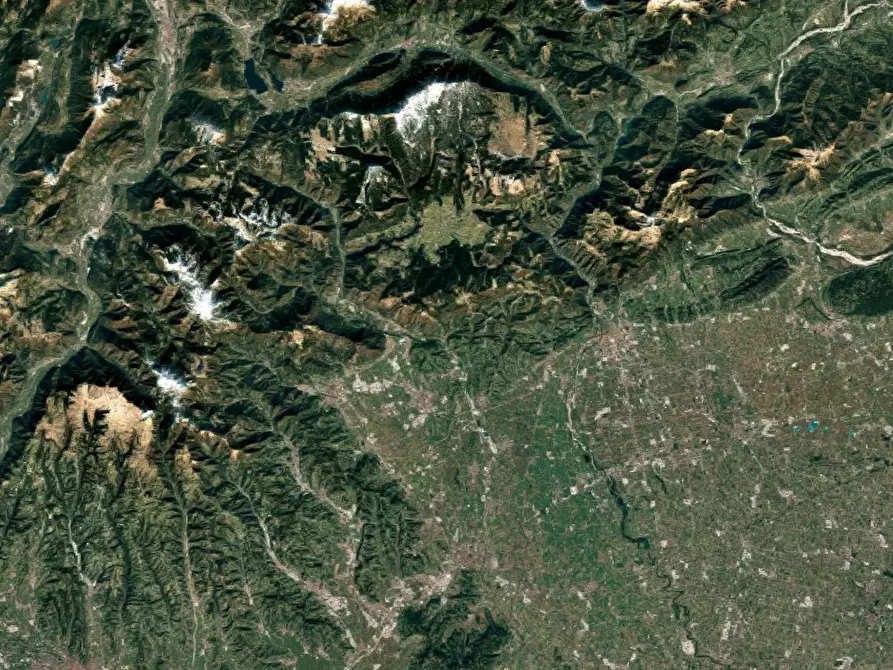 Immagine 10 di Terreno edificabile in vendita  in località Zugliano a Zugliano