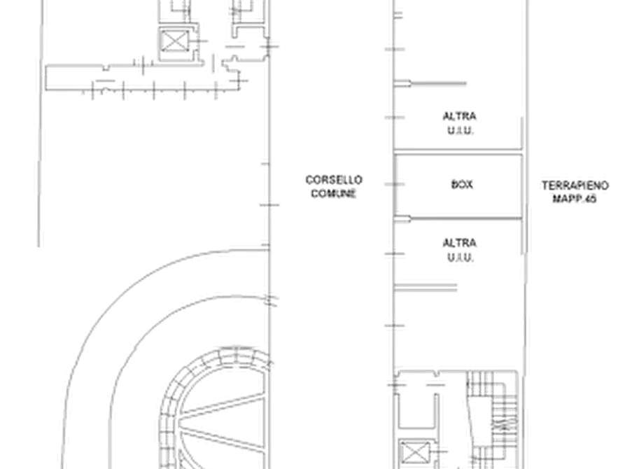 Immagine 2 di Garage in vendita  in Via Gaffurio a Lodi