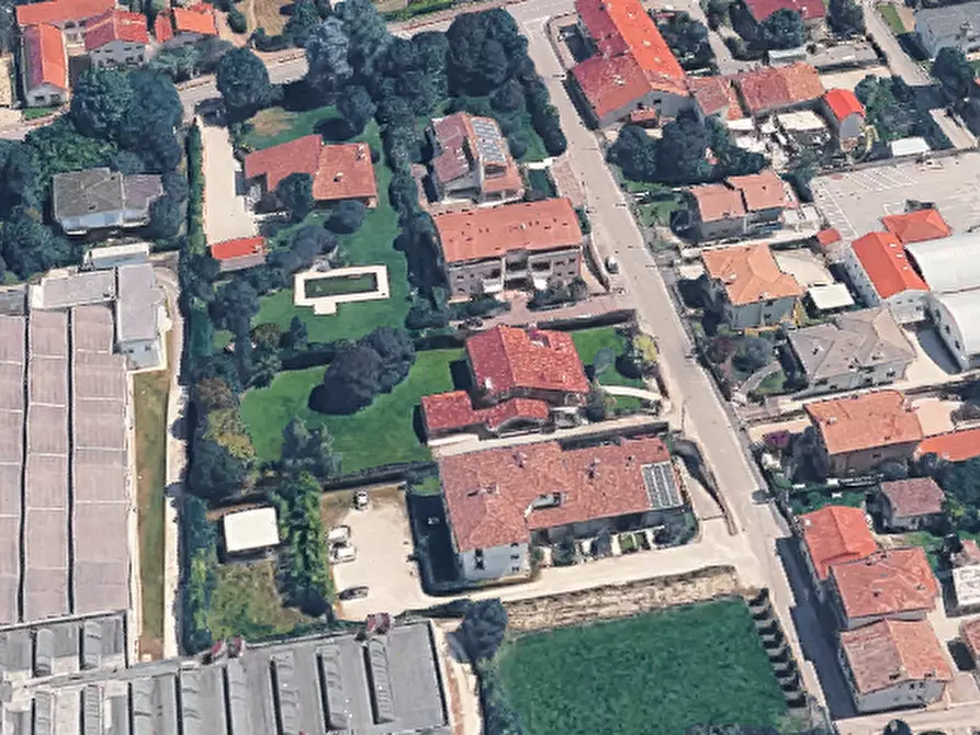 Immagine 23 di Appartamento in vendita  in Via Tenente Zanon  a Rossano Veneto