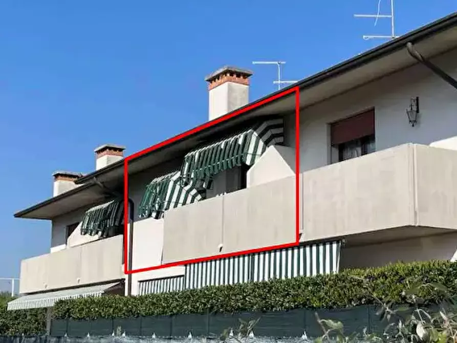 Immagine 4 di Appartamento in vendita  in Via Domenico Cimarosa a Romano D'ezzelino