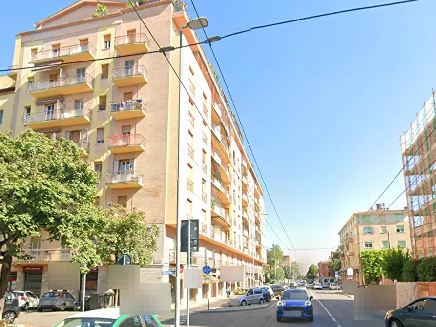 Immagine 3 di Appartamento in vendita  in Via Emilia Est a Modena