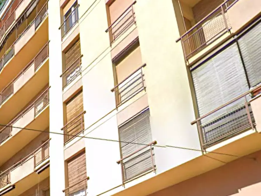 Immagine 6 di Appartamento in vendita  in Via Emilia Est a Modena