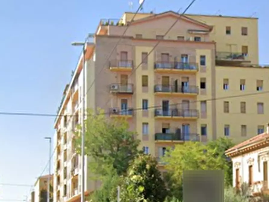 Immagine 11 di Appartamento in vendita  in Via Emilia Est a Modena