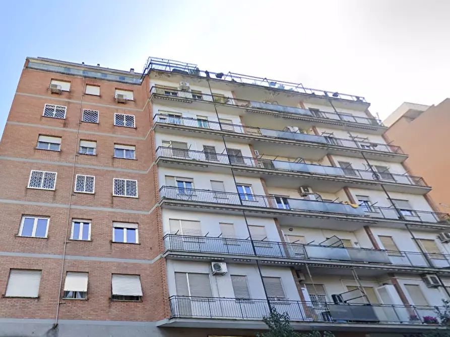 Immagine 7 di Appartamento in vendita  in Via Tiberio Imperatore a Roma