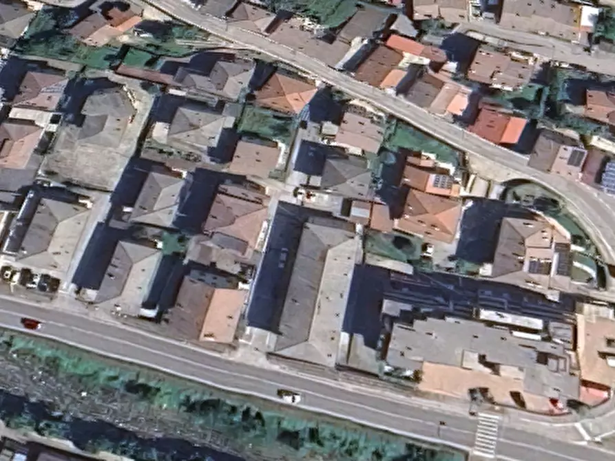 Immagine 10 di Appartamento in vendita  in Via Giuseppe Garibaldi a Chiampo