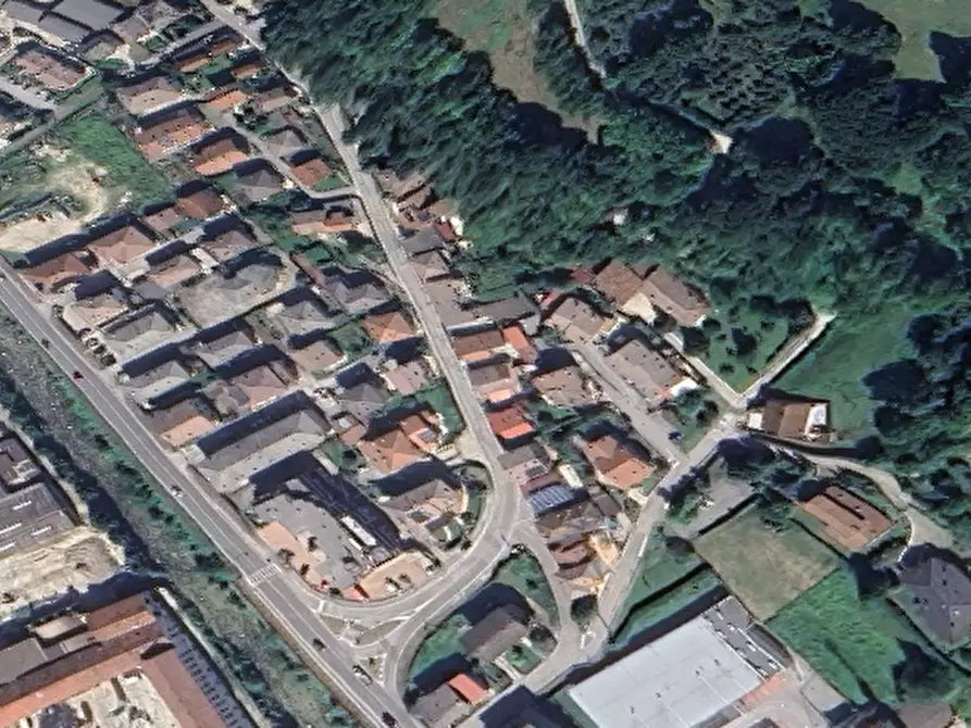 Immagine 13 di Appartamento in vendita  in Via Giuseppe Garibaldi a Chiampo