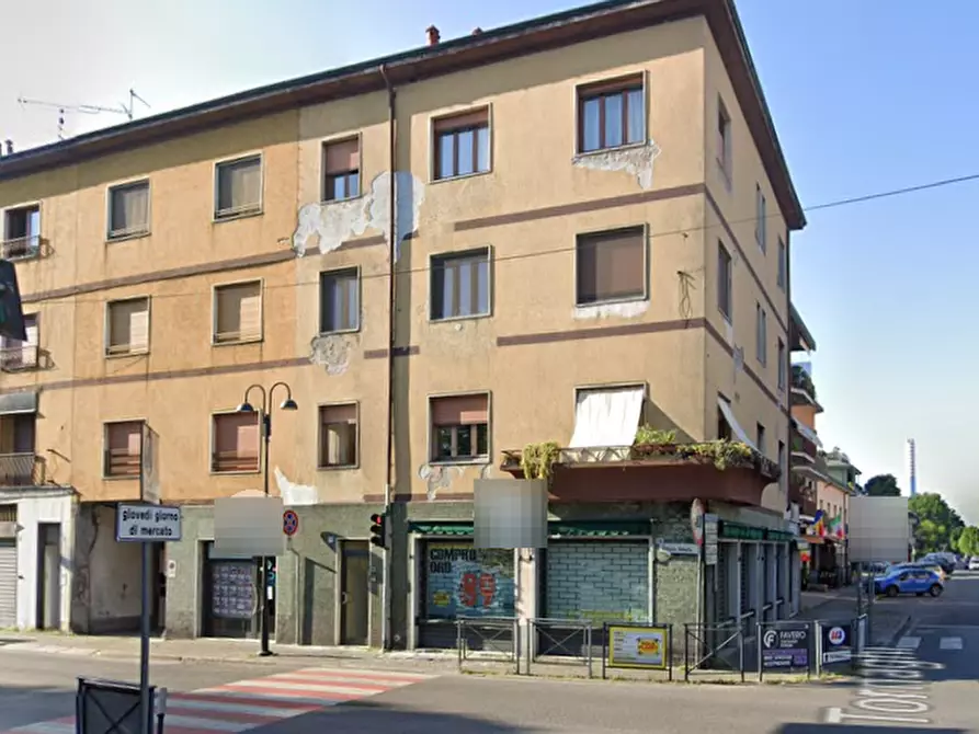 Immagine 11 di Appartamento in vendita  in Via Vittorio Veneto a Cassano D'adda