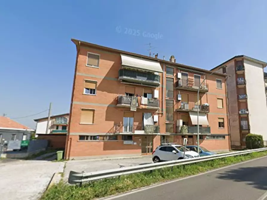 Immagine 11 di Appartamento in vendita  in Via Battisti  a Cornate D'adda