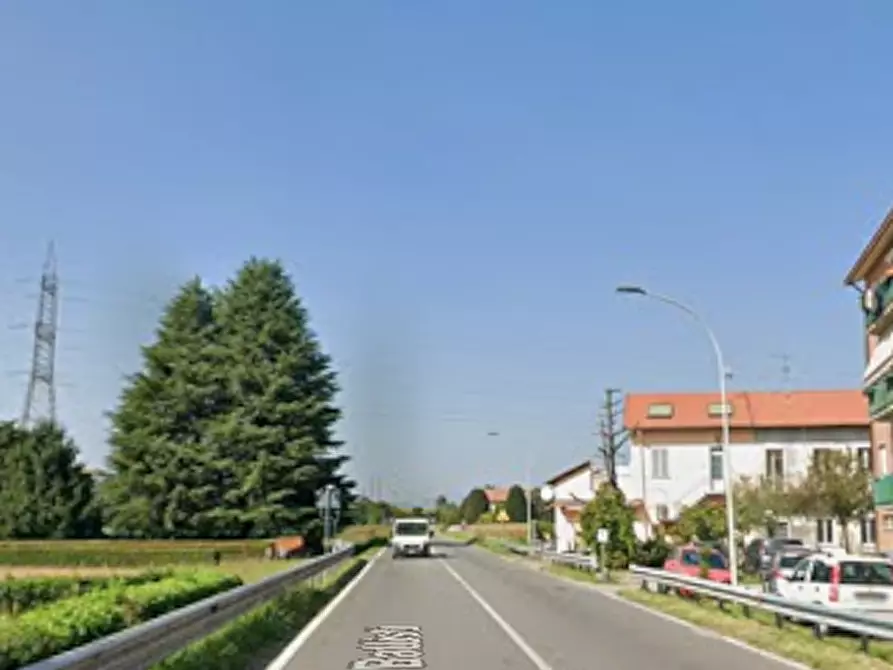 Immagine 13 di Appartamento in vendita  in Via Battisti  a Cornate D'adda