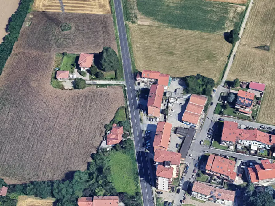 Immagine 14 di Appartamento in vendita  in Via Battisti  a Cornate D'adda