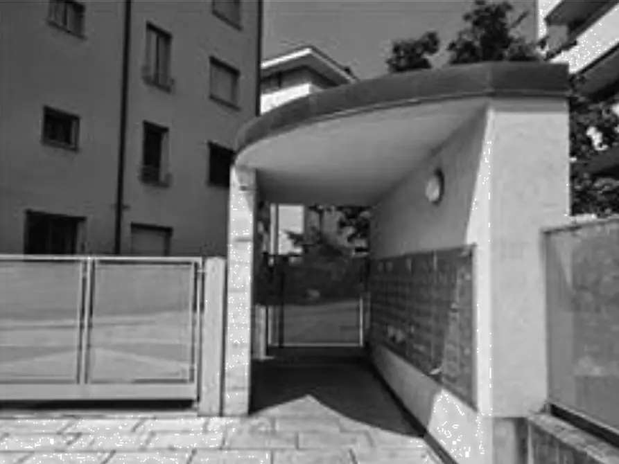 Immagine 4 di Appartamento in vendita  in Via Dante a Brugherio