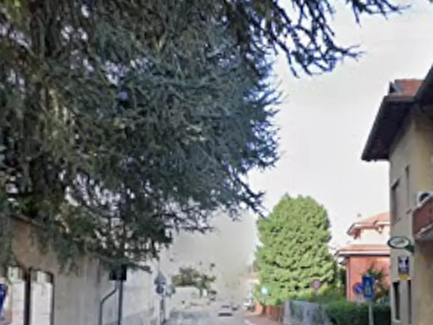 Immagine 9 di Villa in vendita  in Via Trieste a Albiate