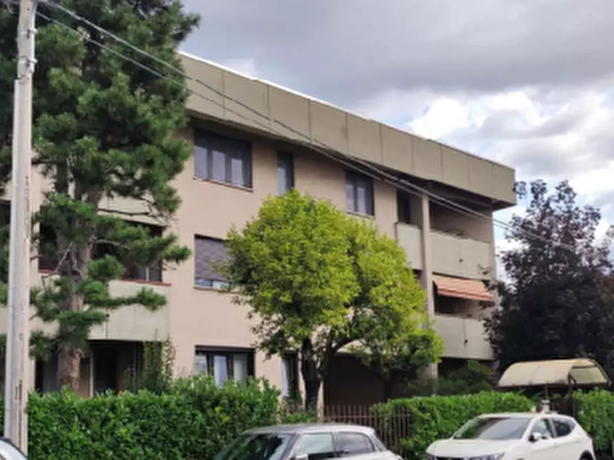 Immagine 2 di Appartamento in vendita  in Viale Lombardia  a Legnano