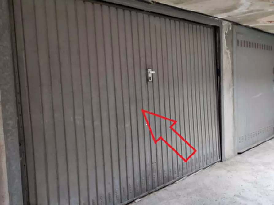 Immagine 3 di Appartamento in vendita  in Viale Lombardia  a Legnano