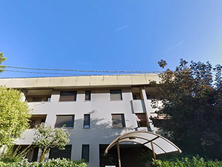 Immagine 6 di Appartamento in vendita  in Viale Lombardia  a Legnano