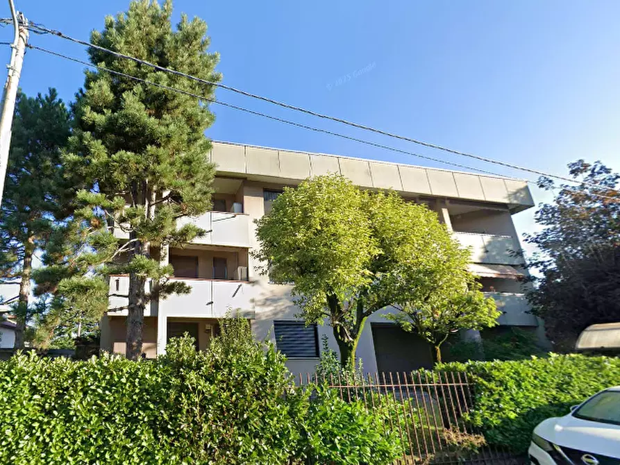 Immagine 9 di Appartamento in vendita  in Viale Lombardia  a Legnano