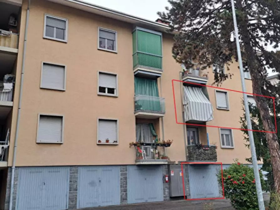 Immagine 1 di Appartamento in vendita  in Lago E. Fermi  a Busto Arsizio