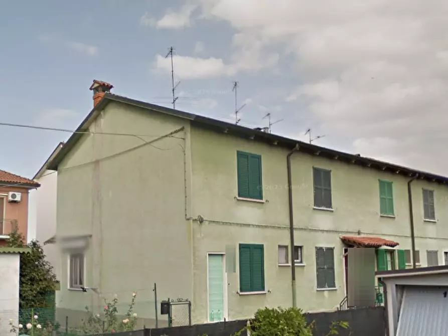 Immagine 21 di Porzione di casa in vendita  in Via Leonardo da Vinci a Salerano Sul Lambro