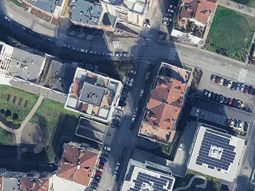 Immagine 17 di Appartamento in vendita  in Via E. Forlanini a Padova