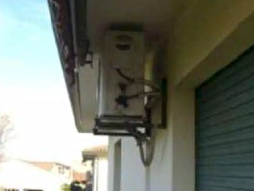 Immagine 13 di Appartamento in vendita  in Via Primo Maggio a Carbonera