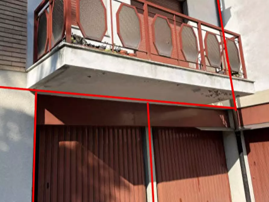 Immagine 3 di Appartamento in vendita  in Via Cardano a Como