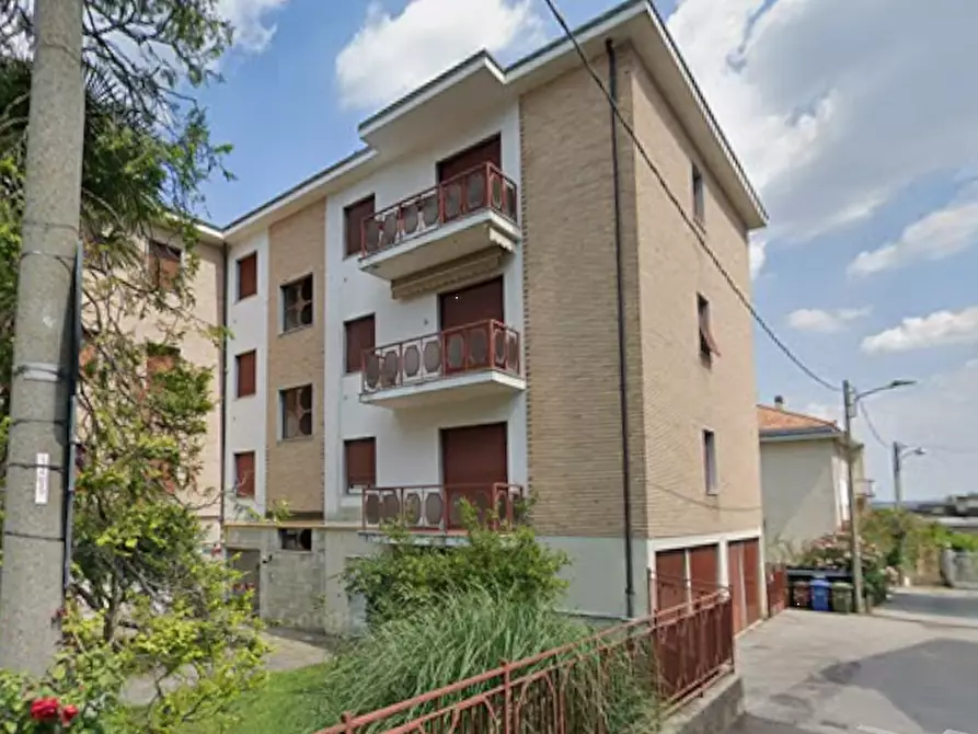 Immagine 5 di Appartamento in vendita  in Via Cardano a Como