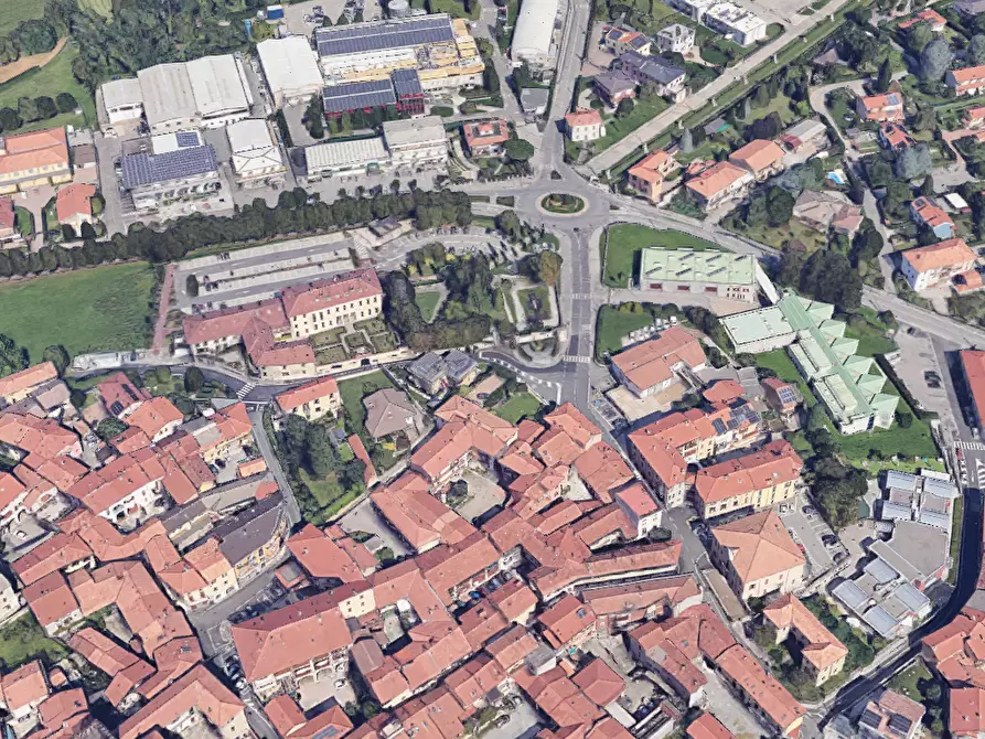 Immagine 6 di Appartamento in vendita  in Via IV Novembre a Guanzate