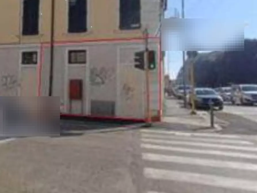 Immagine 6 di Negozio in vendita  in Via Milano a Brescia