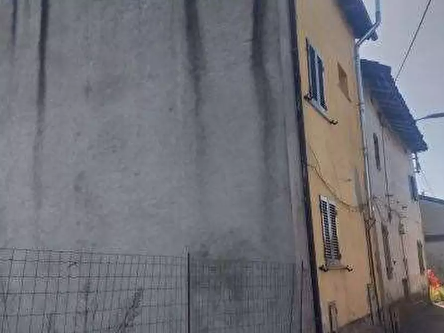 Immagine 2 di Villetta a schiera in vendita  in Via Regione Rinalda a Castelnovetto