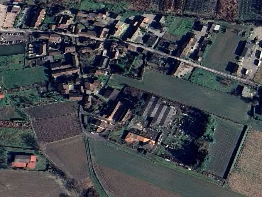 Immagine 1 di Casa bifamiliare in vendita  in Via Cantone di Sopra  a Badia Pavese