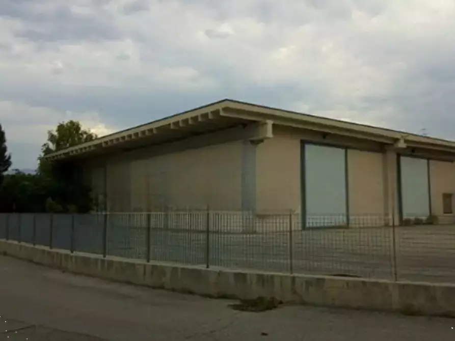 Immagine 1 di Ufficio in vendita  in Via Italia a San Vendemiano