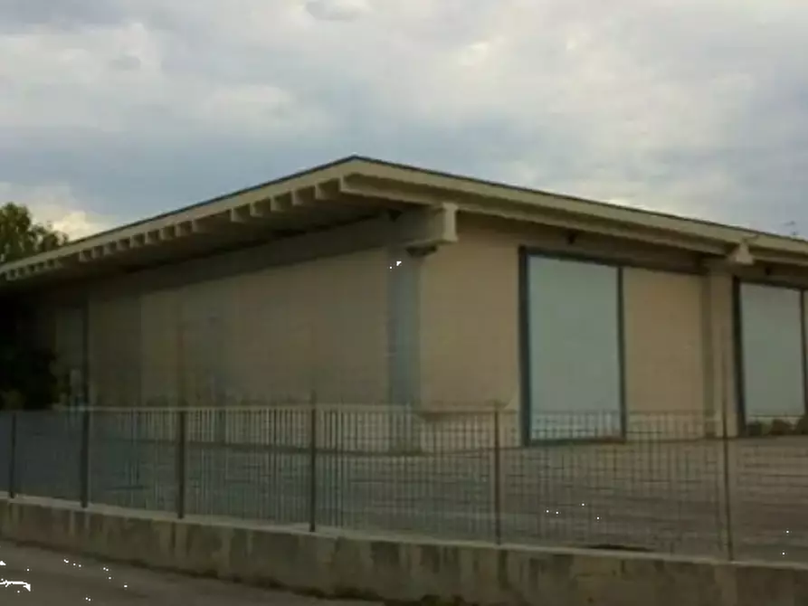 Immagine 3 di Ufficio in vendita  in Via Italia a San Vendemiano