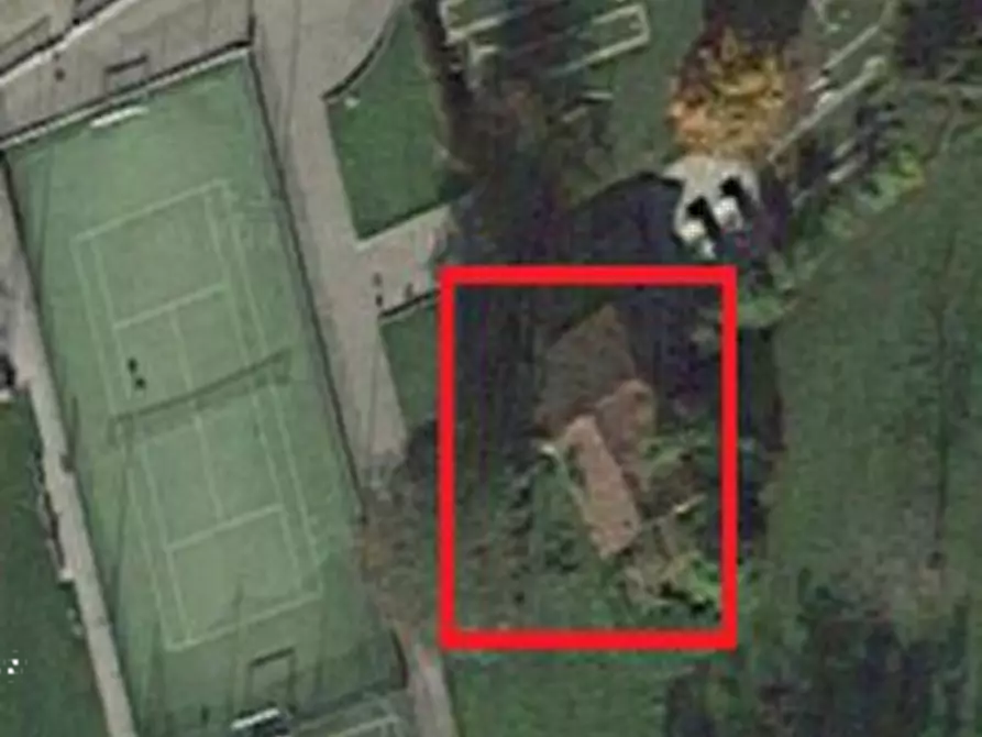 Immagine 2 di Magazzino in vendita  in Viale Verdi a Carenno