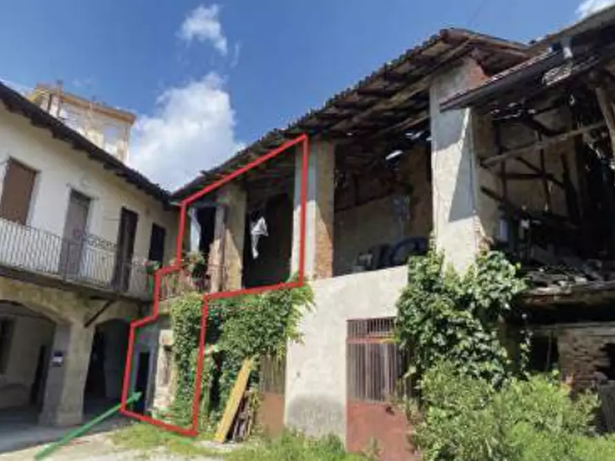 Immagine 2 di Magazzino in vendita  in Via Alcide de Gasperi a Missaglia