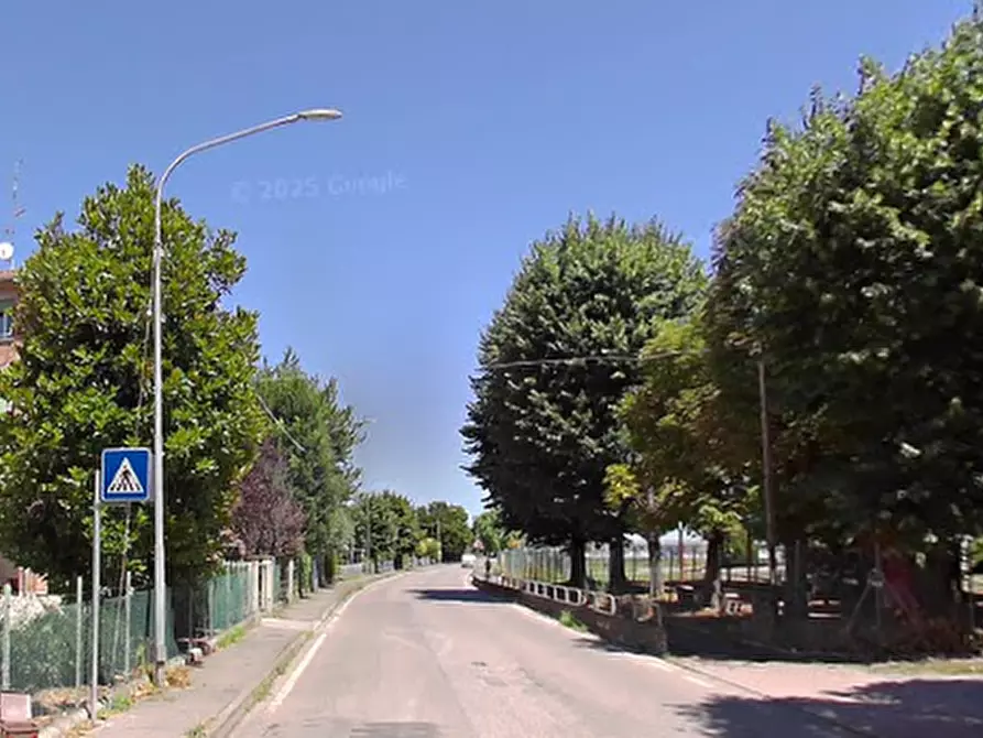 Immagine 14 di Appartamento in vendita  in Via Cella all'Oldo a Reggio Nell'emilia